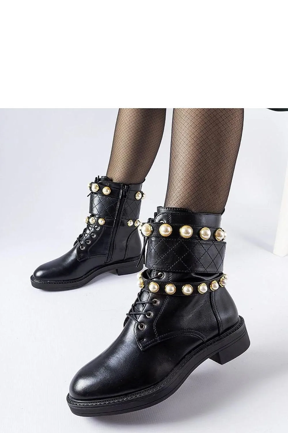 Black insulated Normand boots with pearls