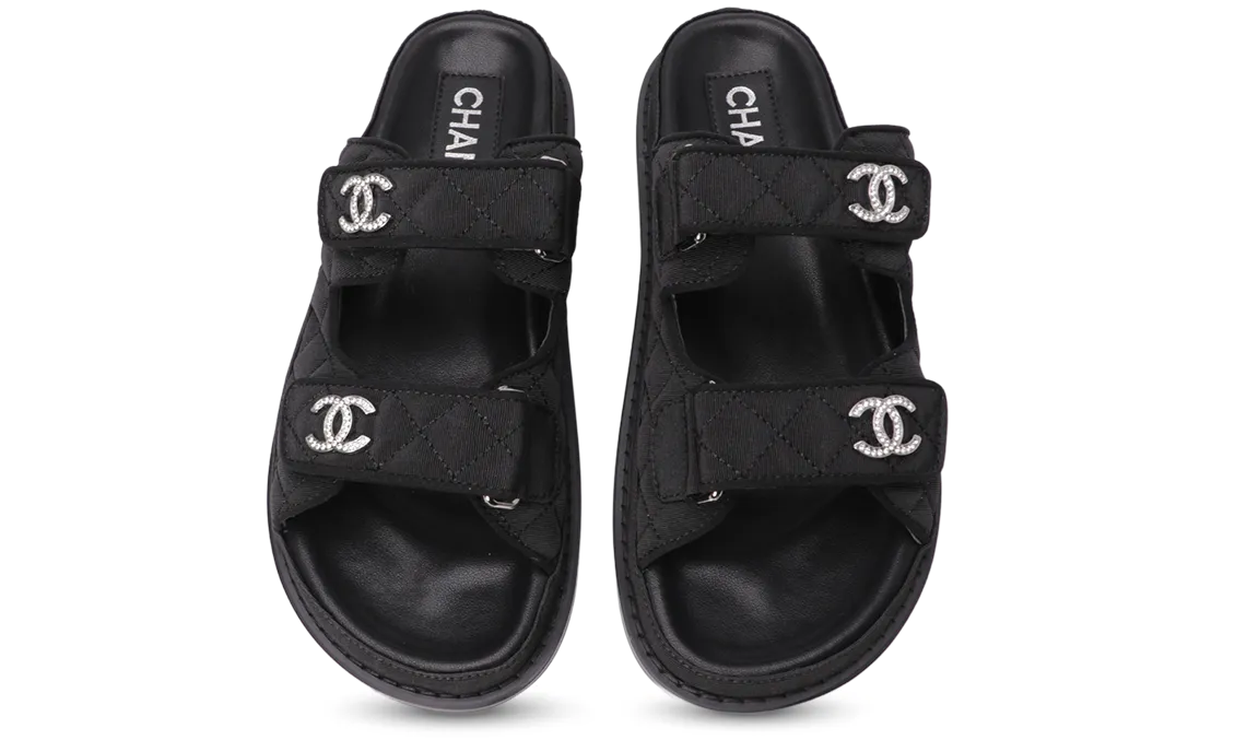 Chanel Black leather CC Logo Sandals