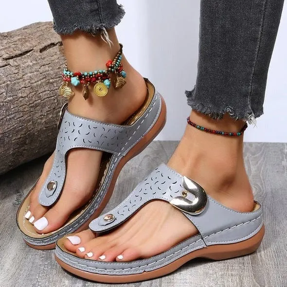 Decorative Wedge Sandals with Metal Clasp