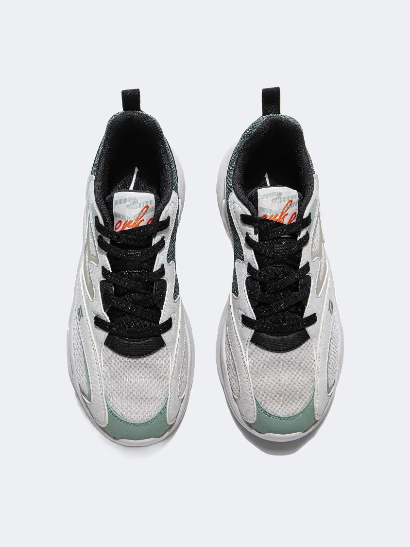 Erke Jogging Men Running Shoes Light Grey/Black