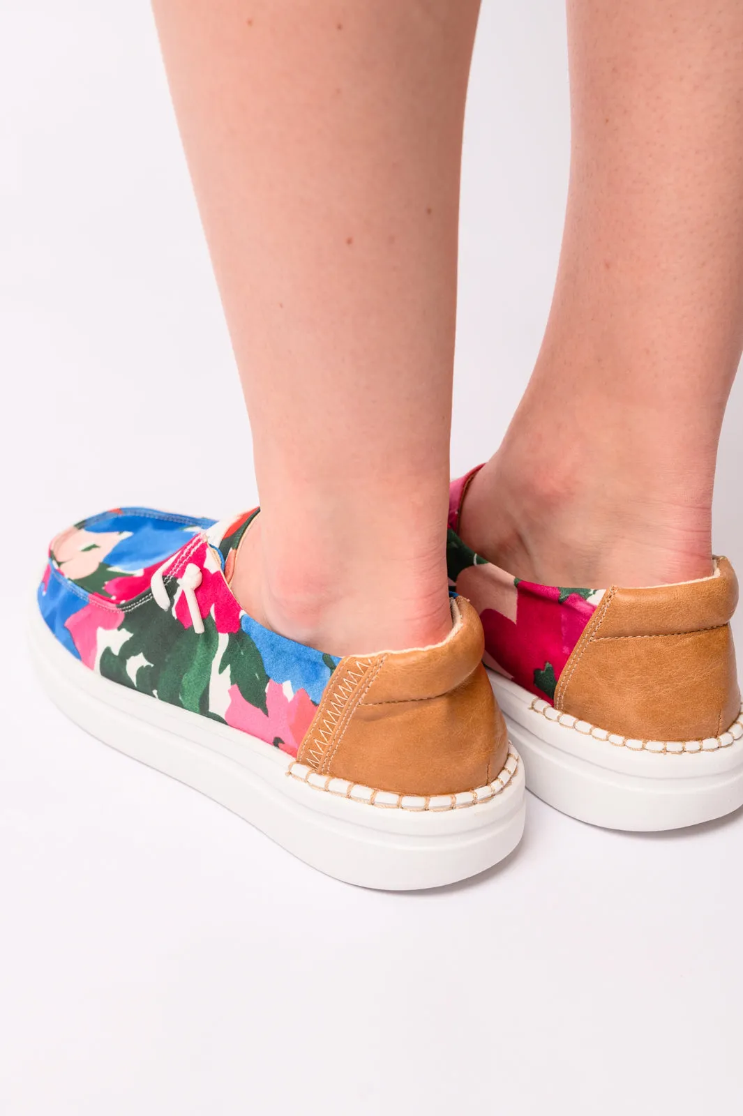 Kayak 2 Shoes in Floral - Corkys