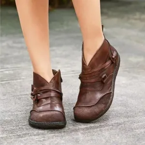 Vintage round toe wide fit low-cut booties with zipper