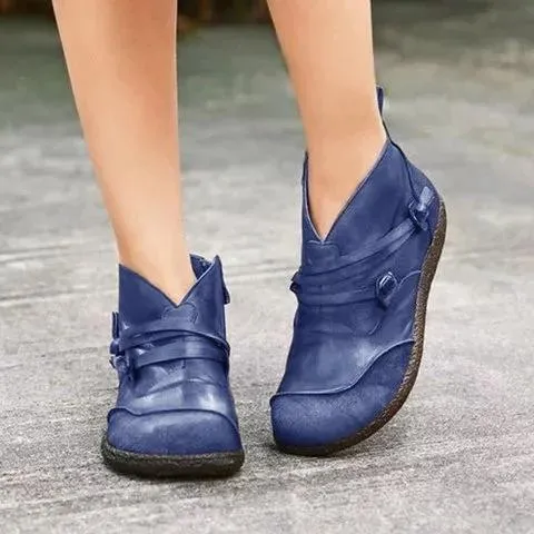 Vintage round toe wide fit low-cut booties with zipper