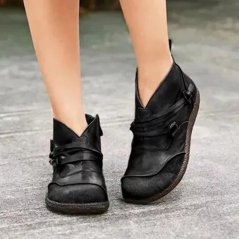 Vintage round toe wide fit low-cut booties with zipper